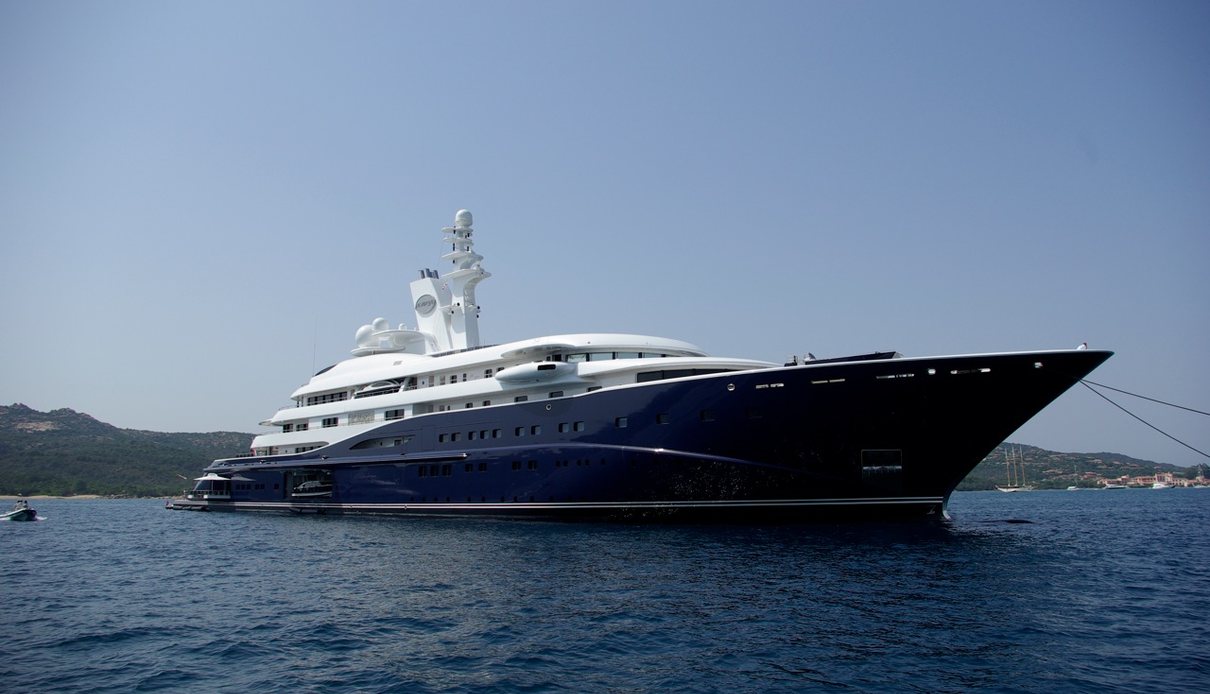 Al Mirqab yacht, Kusch Yachts