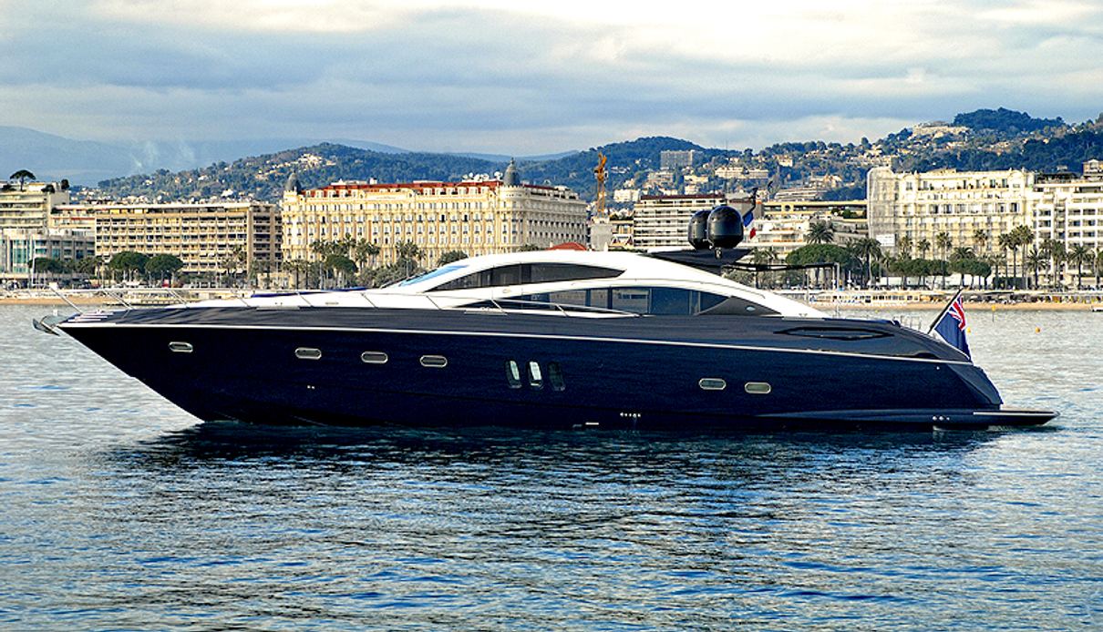 Low Profile yacht, Sunseeker