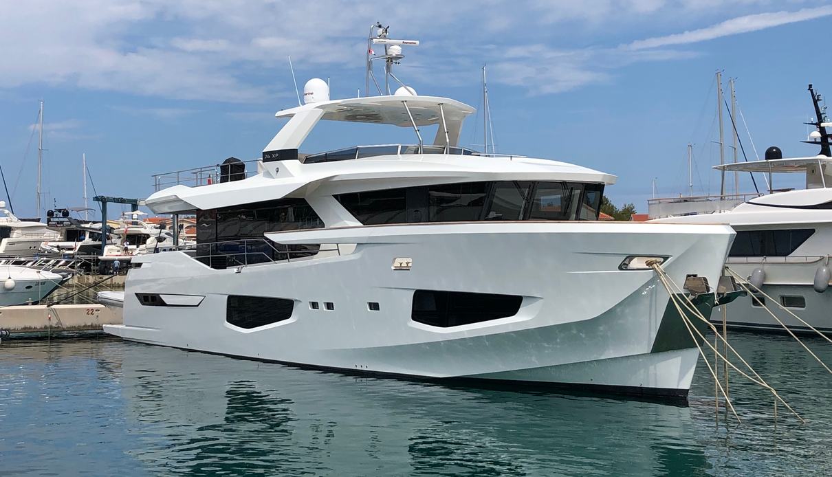Lady Stefani yacht, Numarine