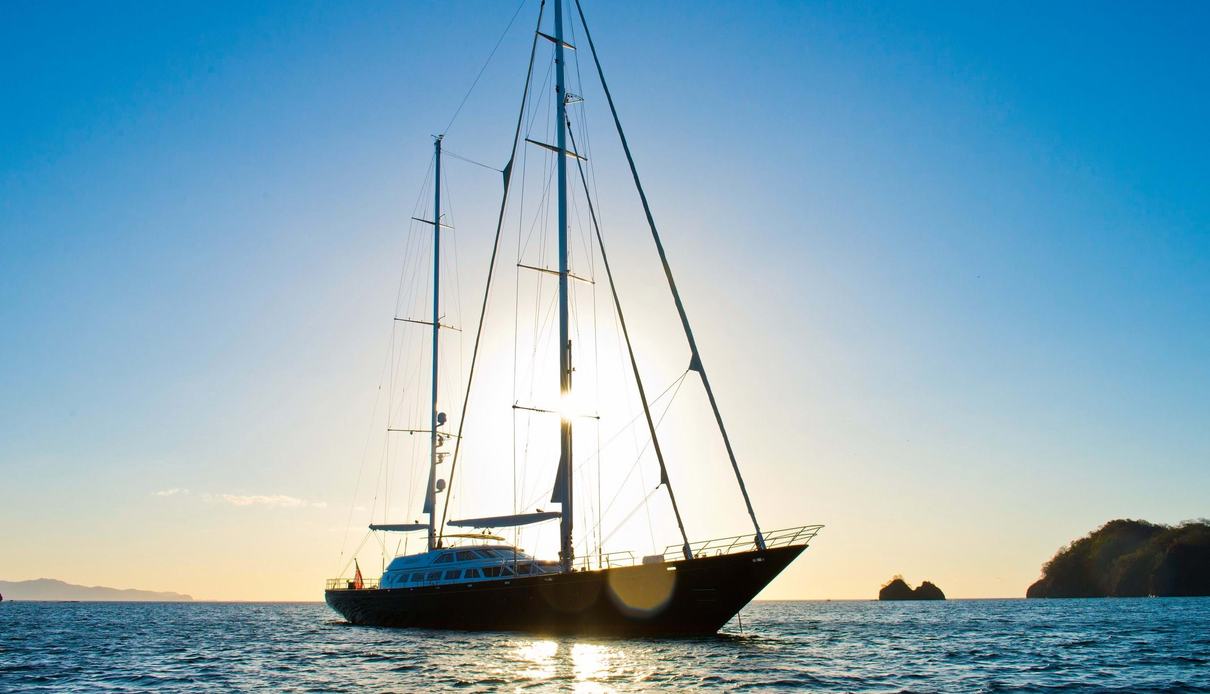Morning Glory yacht, Perini Navi