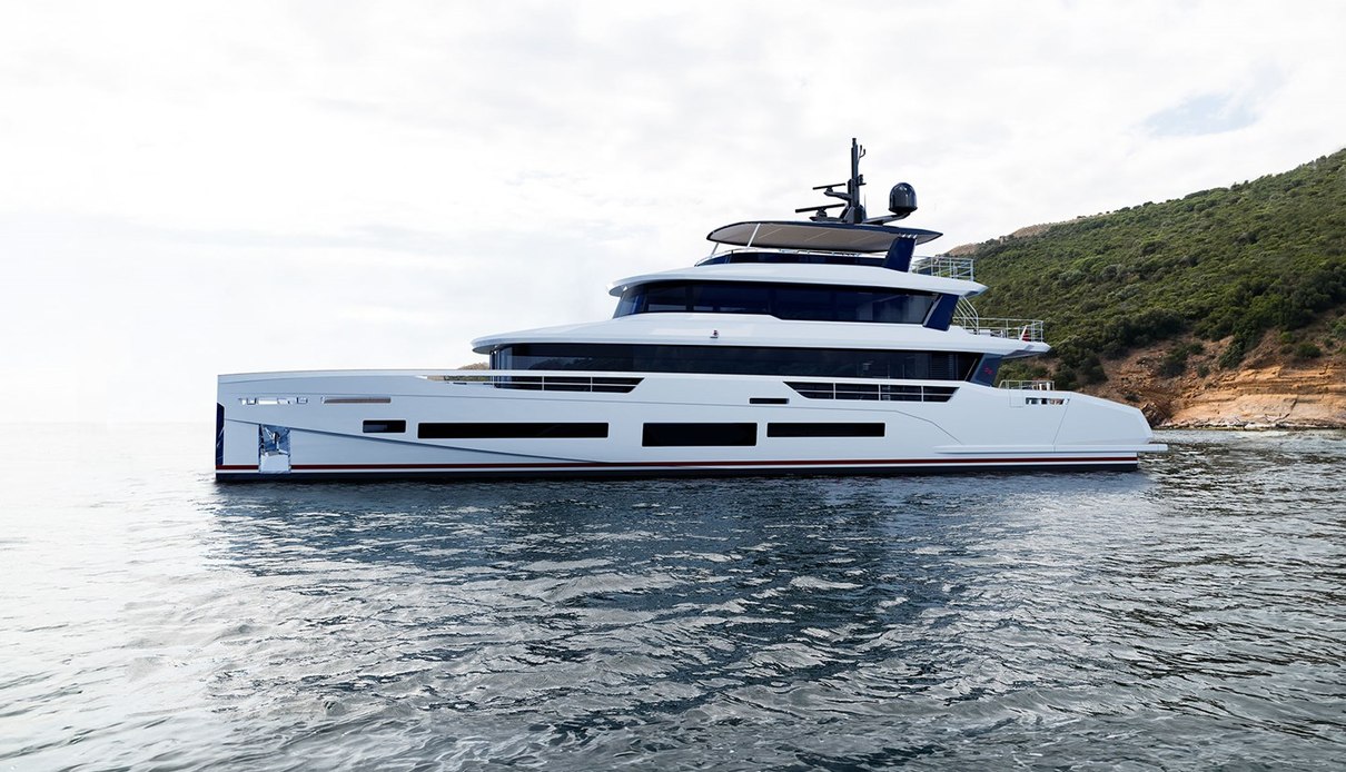 Sirena 118/02 yacht, Sirena Yachts