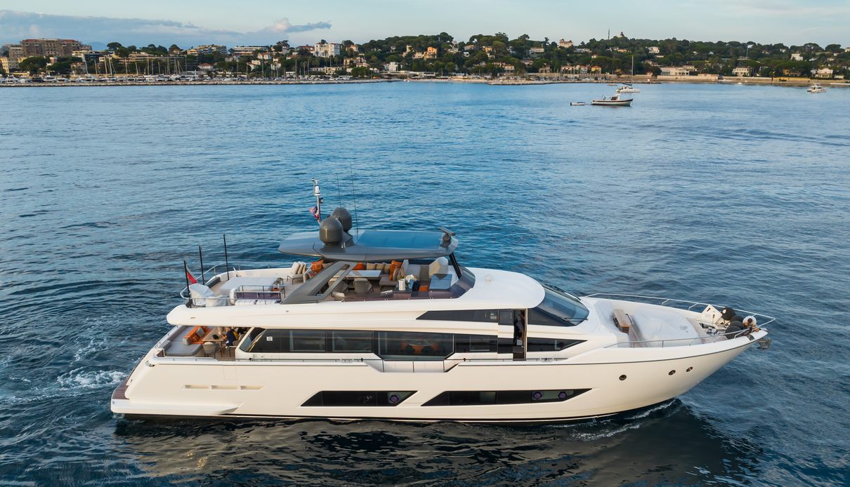 Chapaqua Too yacht, Ferretti Yachts