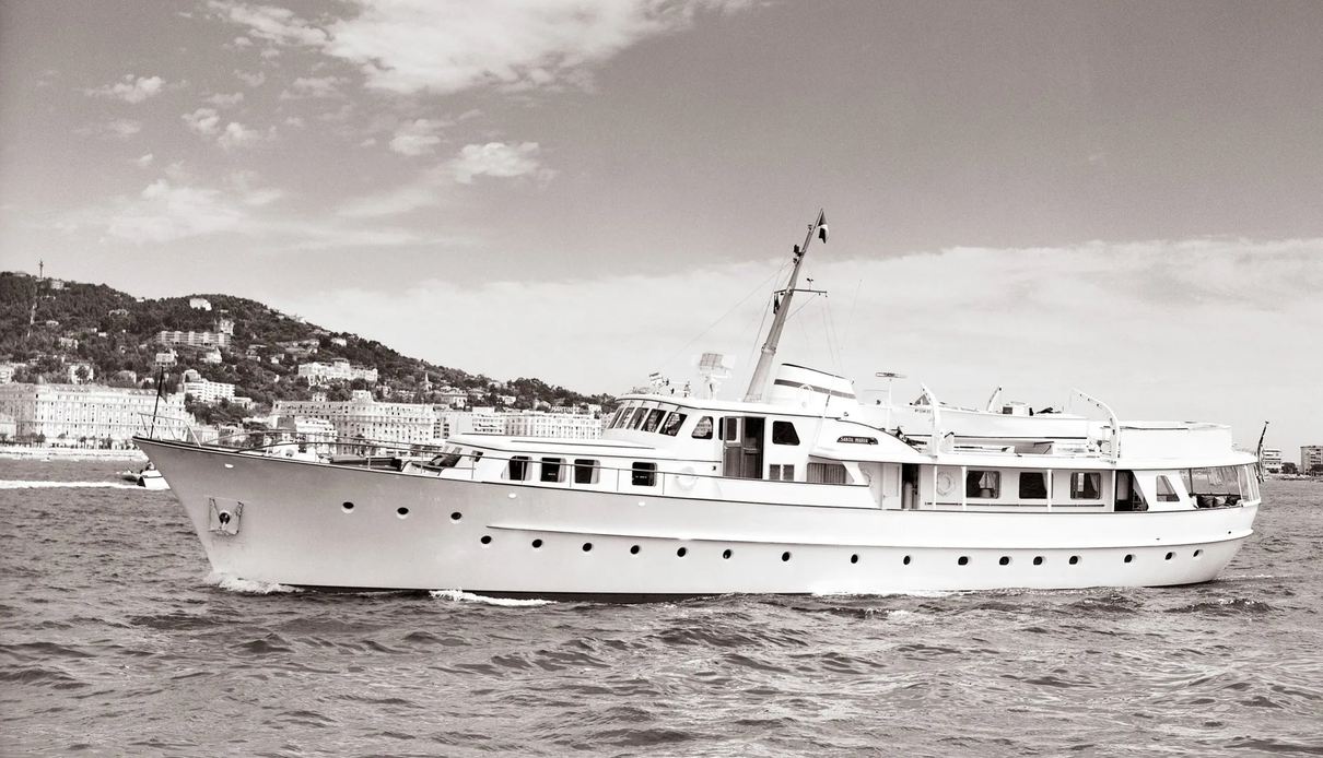 Santa Maria yacht, Feadship