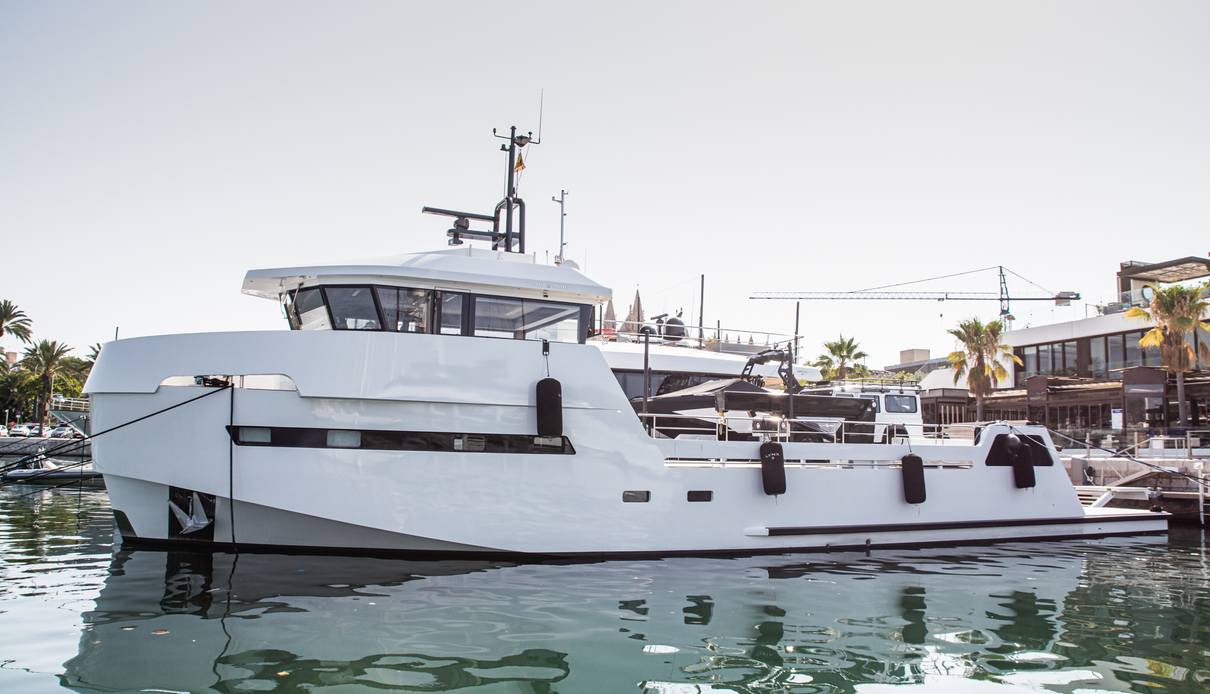 Playa yacht, Lynx Yachts