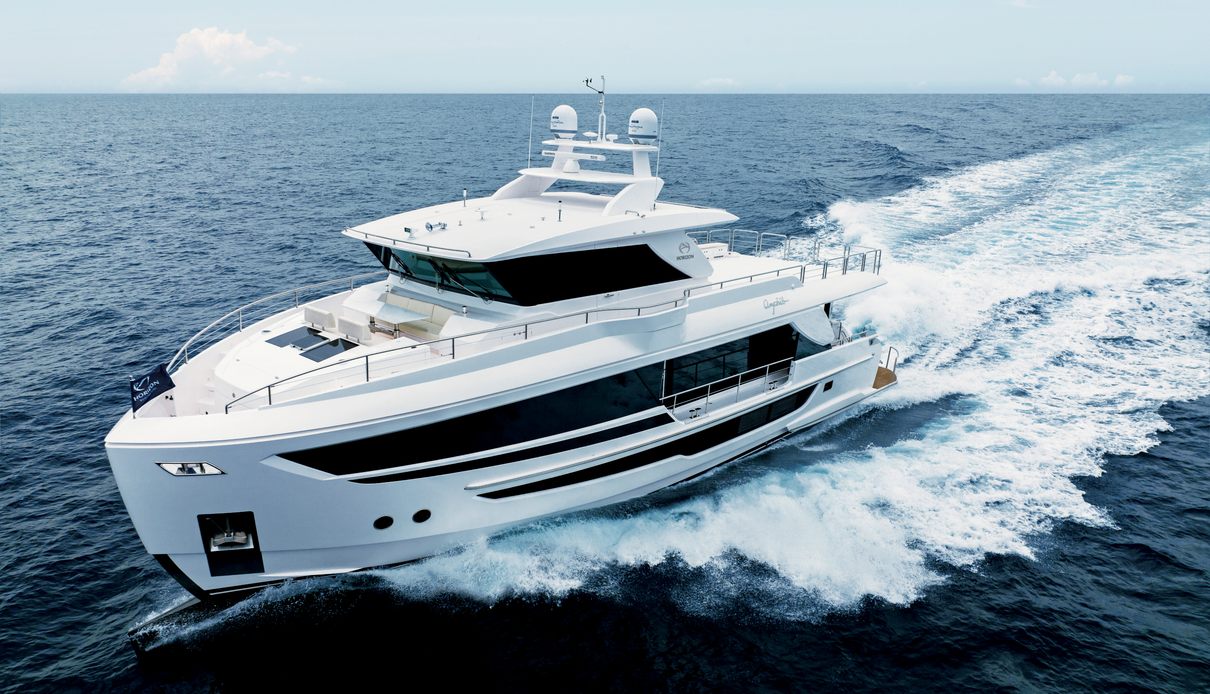 Amphib yacht, Horizon
