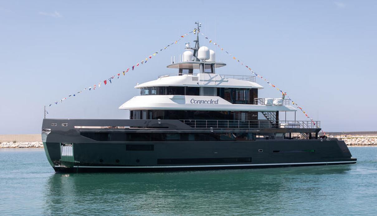 Connected yacht, Benetti