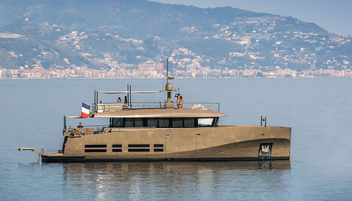 Kokonut's Wally yacht, Wally