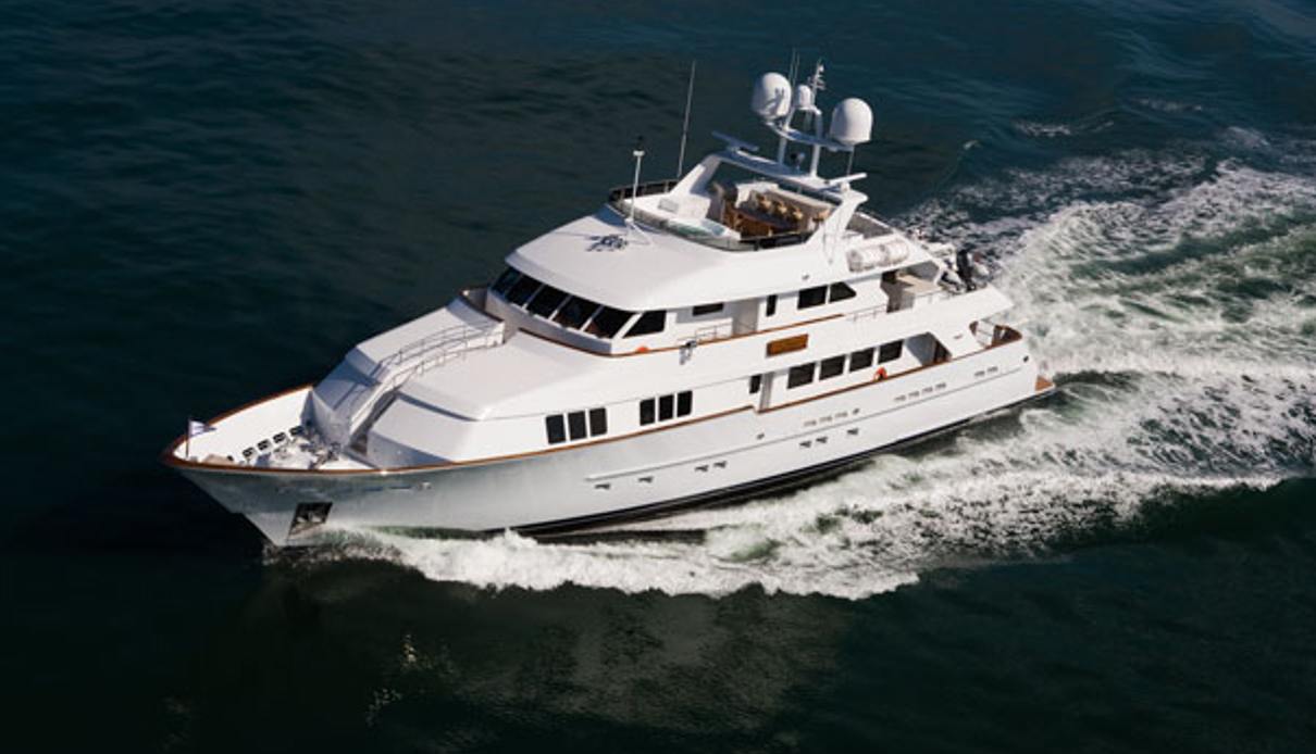 Casual Water yacht, Burger Boat