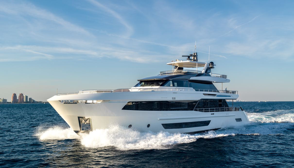 Exit Strategy yacht, Ocean Alexander