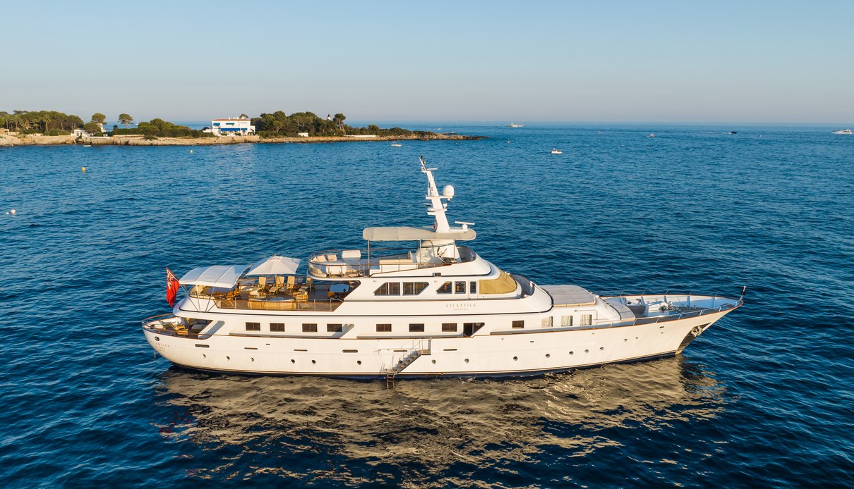 Atlantica Seconda yacht, Benetti