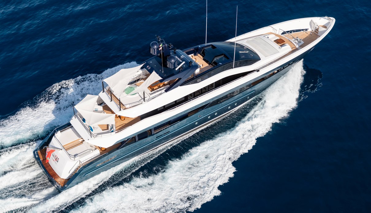 Irisha yacht, Heesen