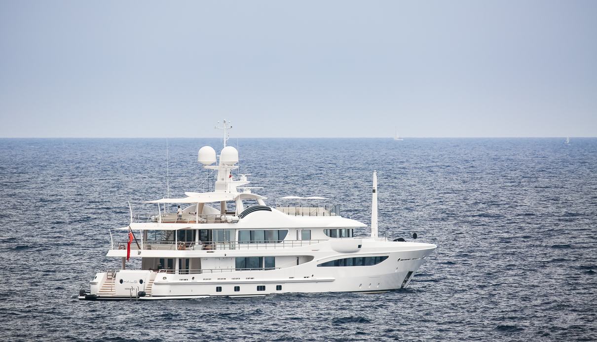 Rhea yacht, Amels