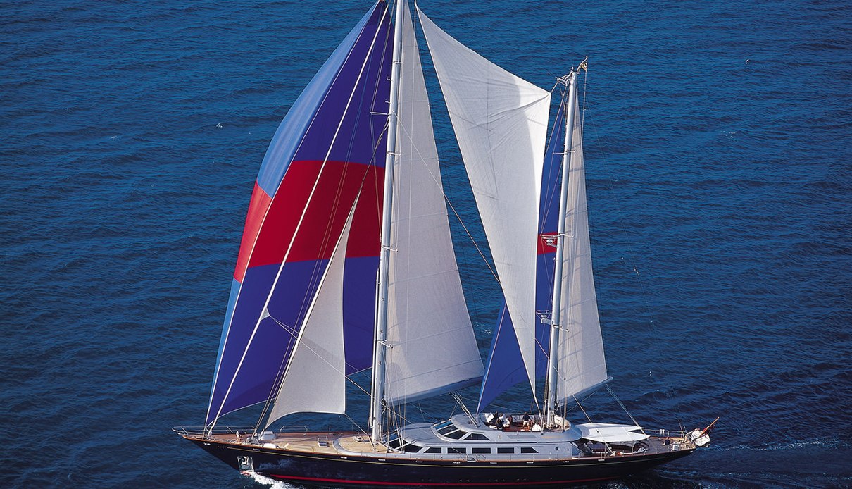 Andromeda la Dea yacht, Perini Navi