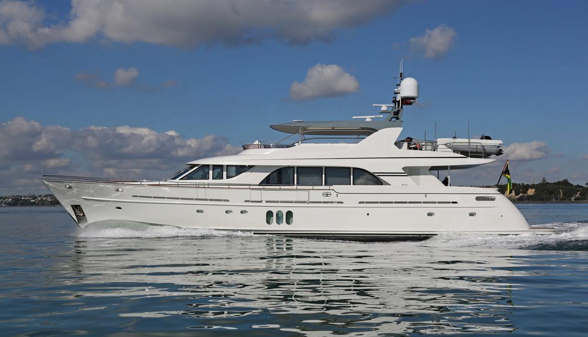 Mahalo yacht, Mulder 