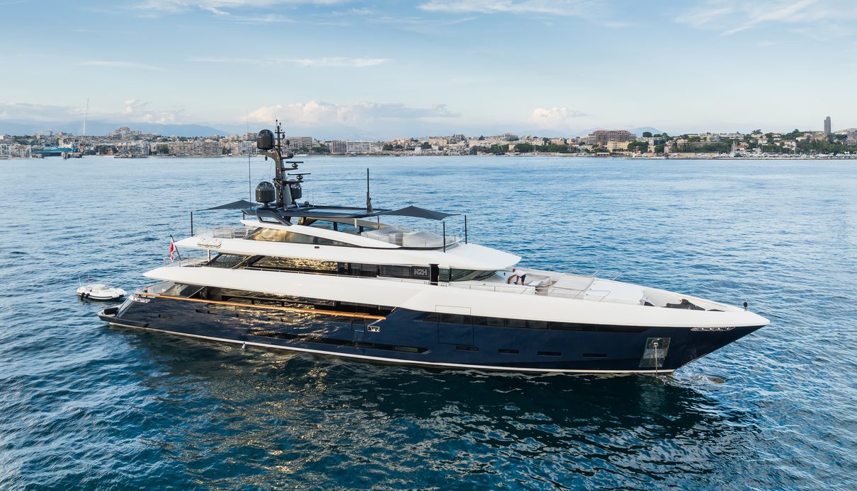 OM yacht, Rossinavi