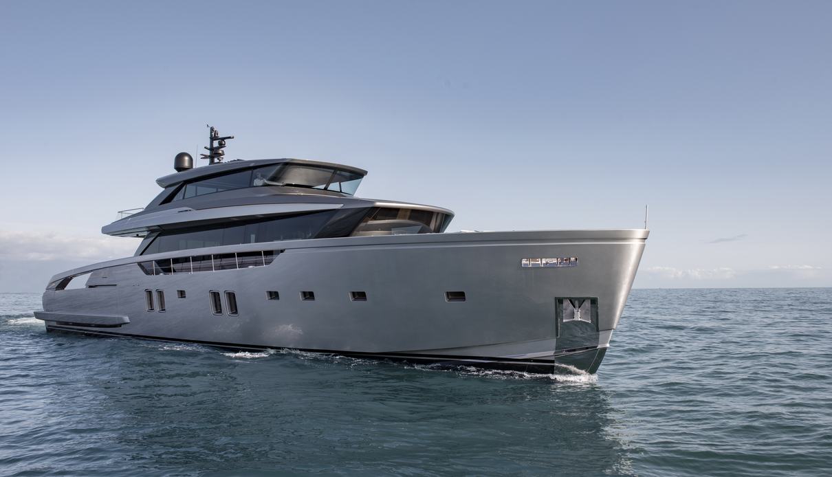 Sensa yacht, Sanlorenzo