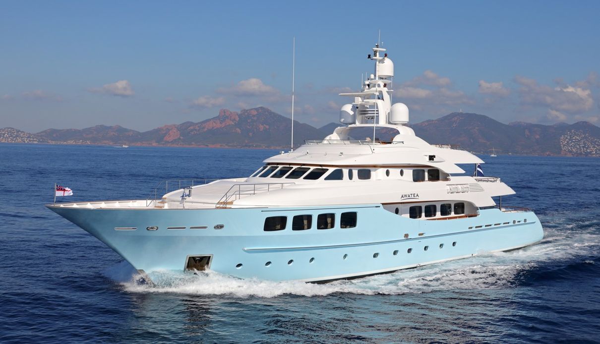 Awatea yacht, Hakvoort