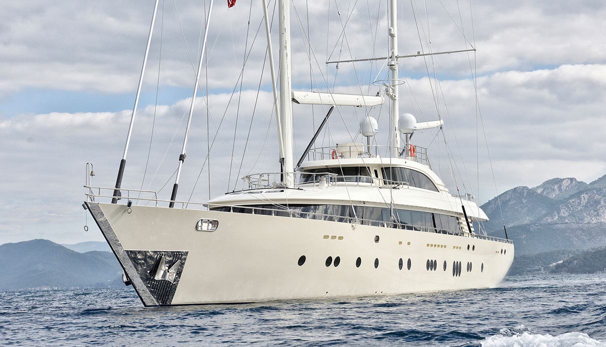 Aresteas yacht, Yıldızlar Yachting
