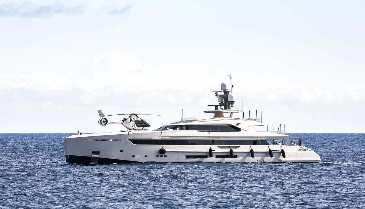 SP1 yacht