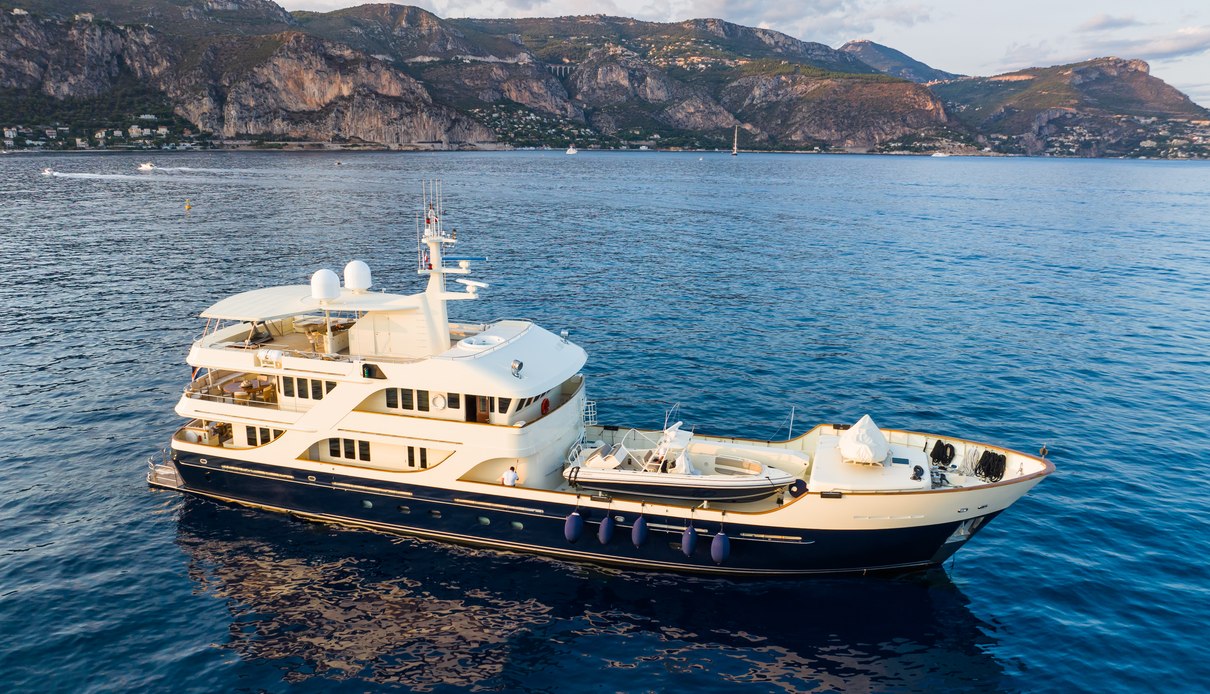 Liberta yacht