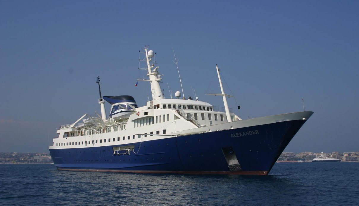 Alexander yacht