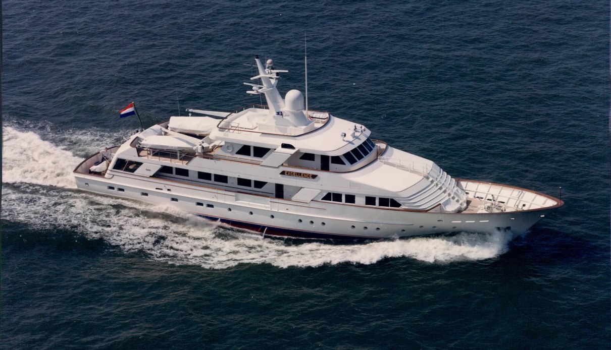 Alaia yacht