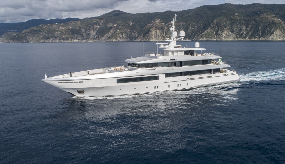 Framura yacht