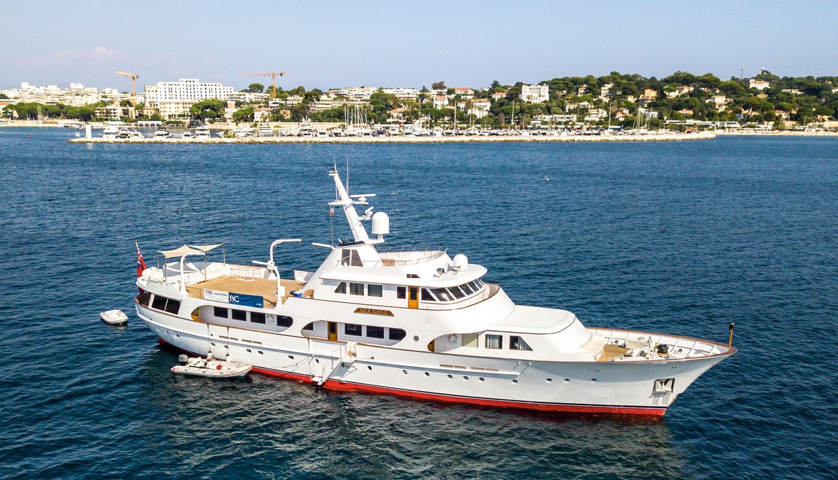 Seagull of Cayman yacht