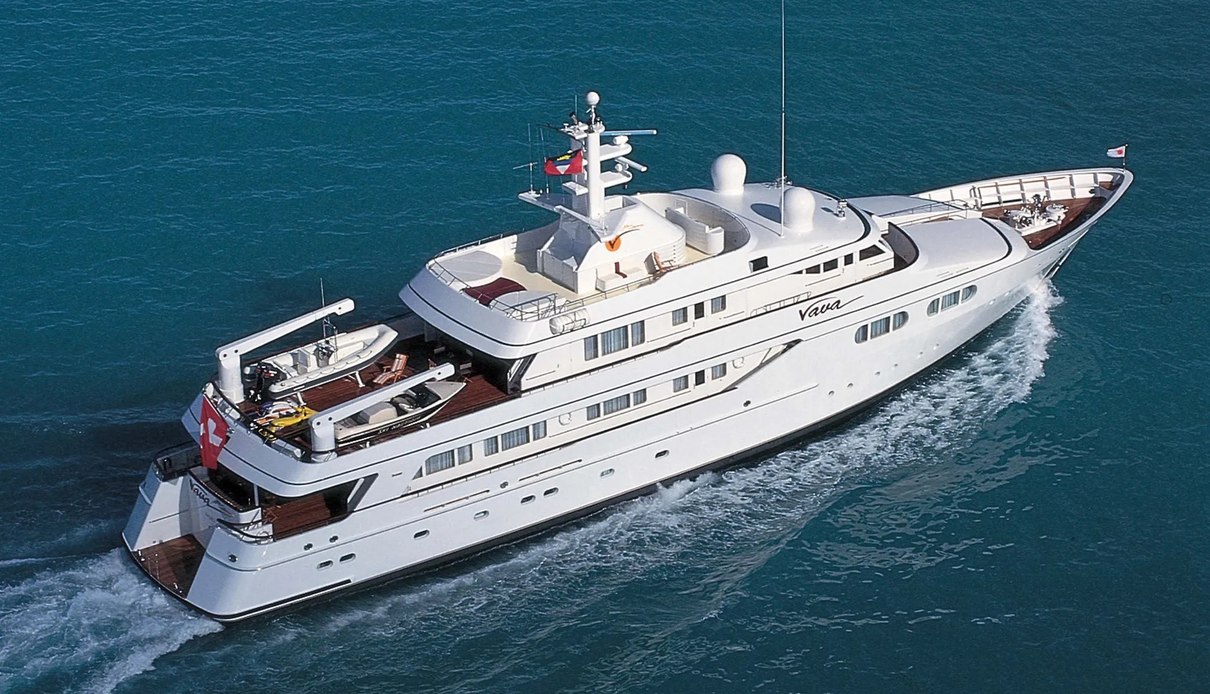 Vava yacht