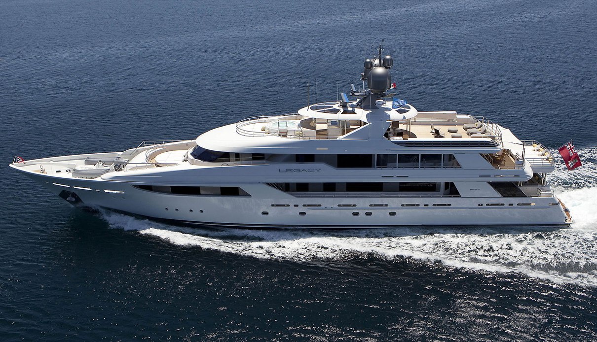 Maison Blanche yacht