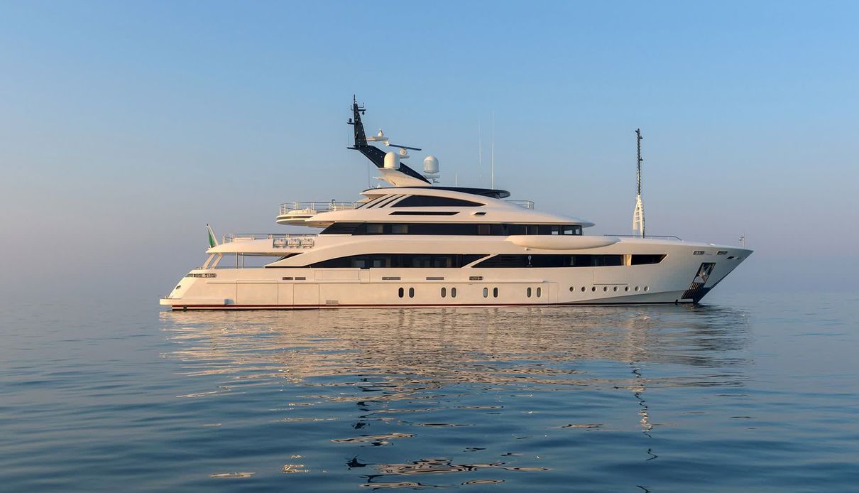 Florentia yacht