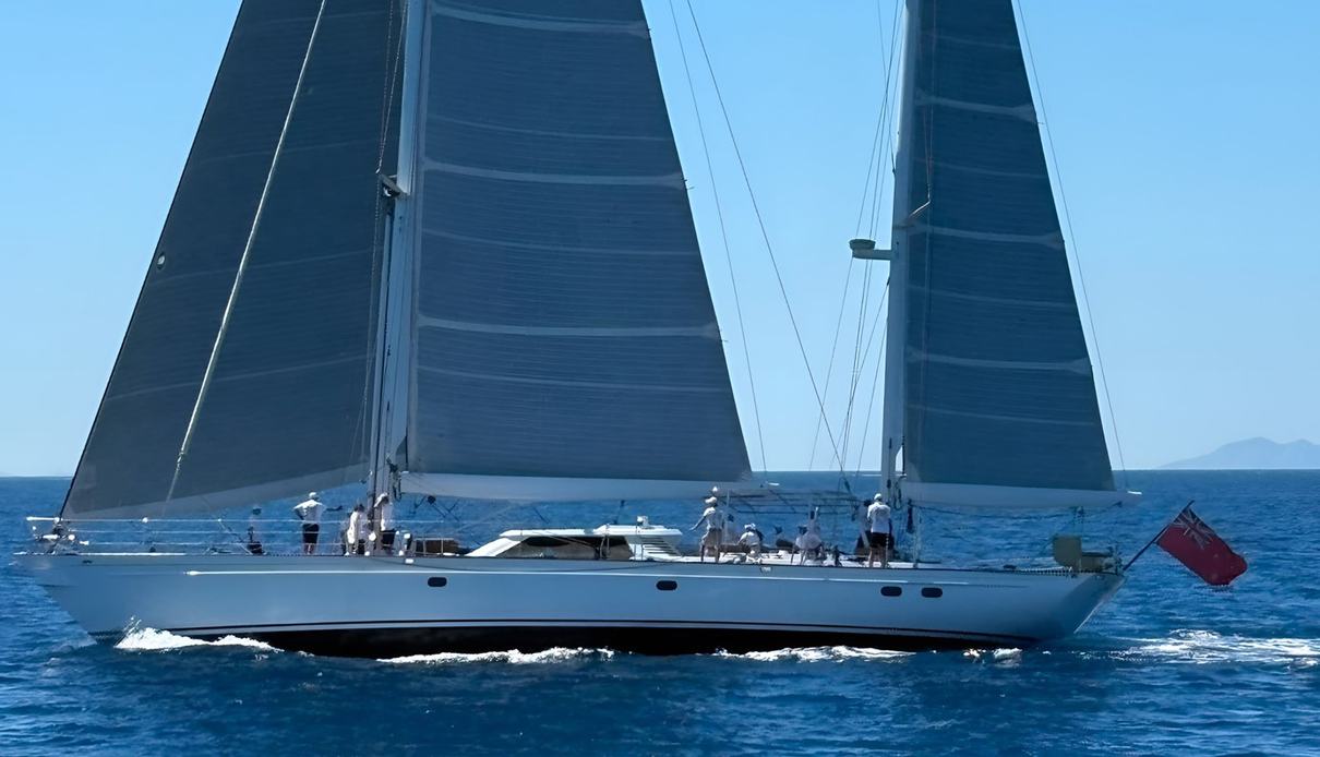 Tawera yacht, Alloy Yachts