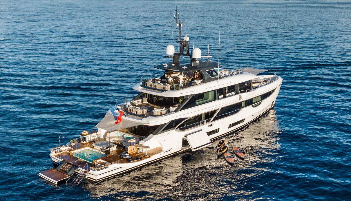 Northern Escape yacht, Benetti