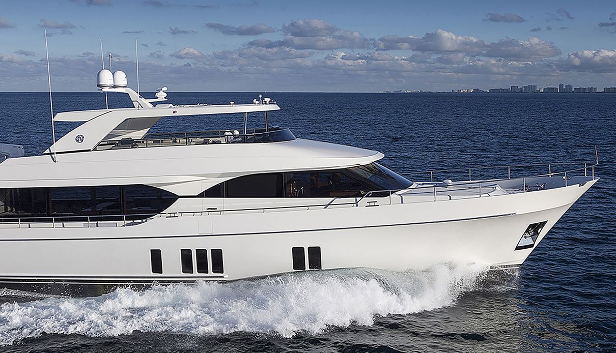 Bravo Zulu II yacht, Ocean Alexander