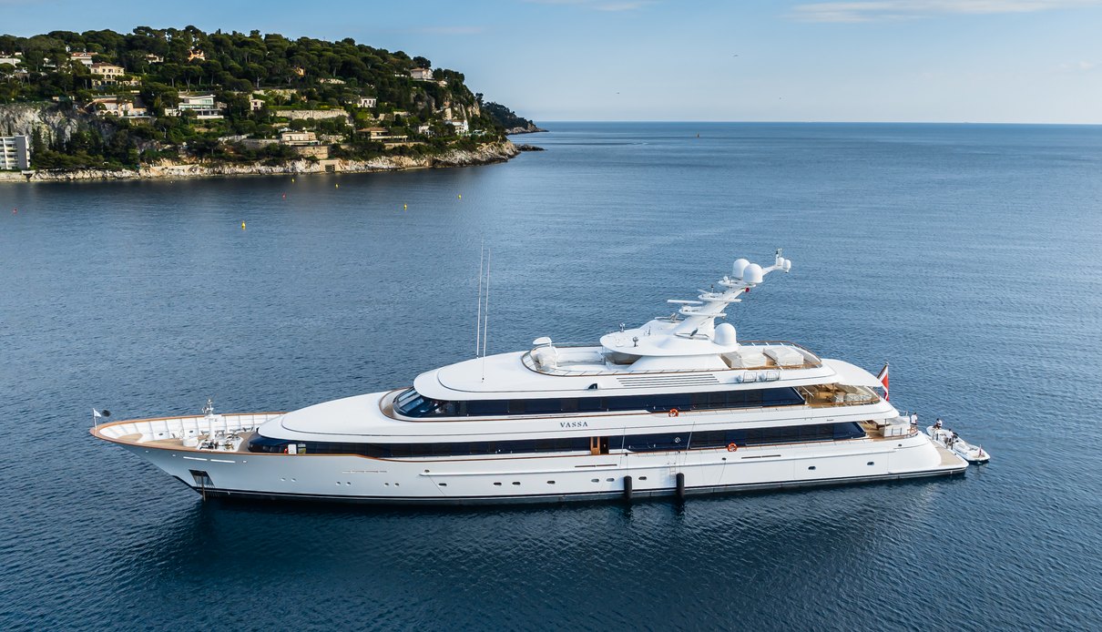 Vassa yacht, Feadship