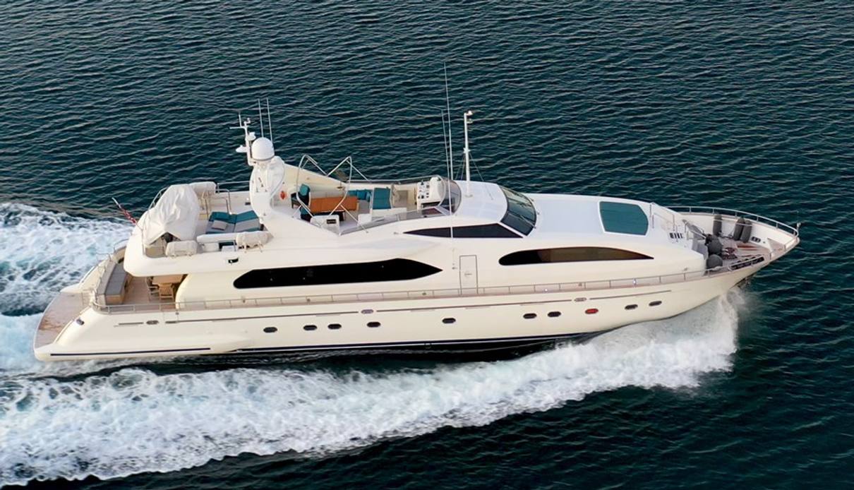Balkan yacht, Falcon Yachts