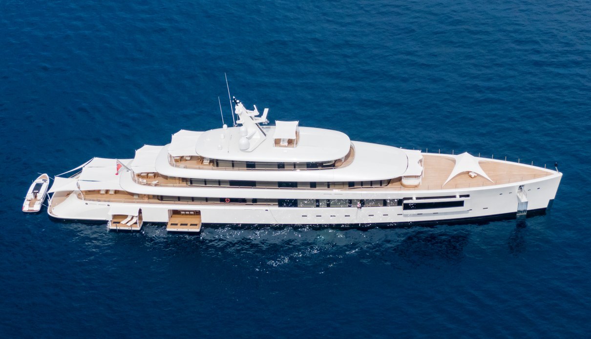 Sakura yacht, Feadship