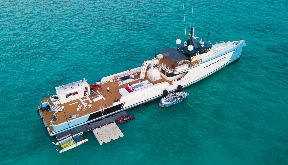 Chasing Romance yacht, Damen Yachting