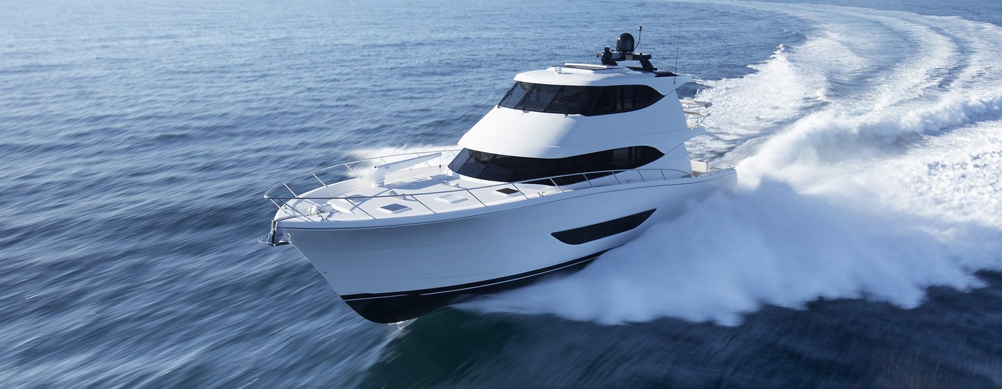 Maritimo M70 Yachts (Mk2, 2021 - 2022), Example 1