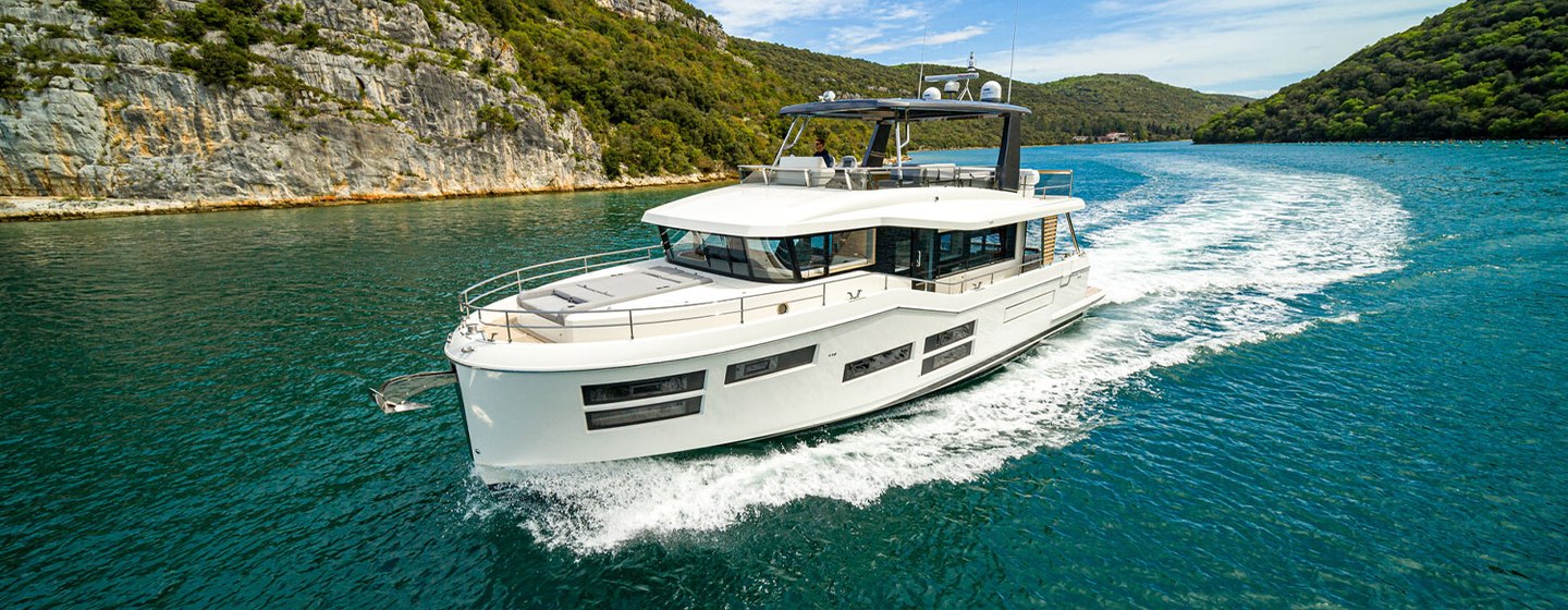 Beneteau Grand Trawler 62 Boats, Example 1