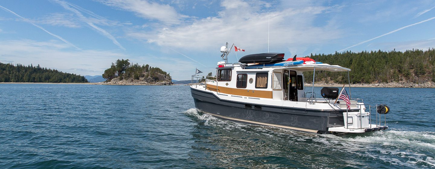 Ranger Tugs R-31 S Boats, Example 1