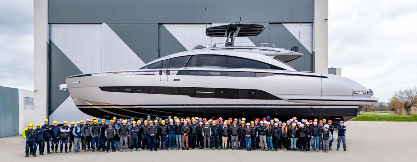 Ferretti launches first Pershing GTX80 for sale photo 1