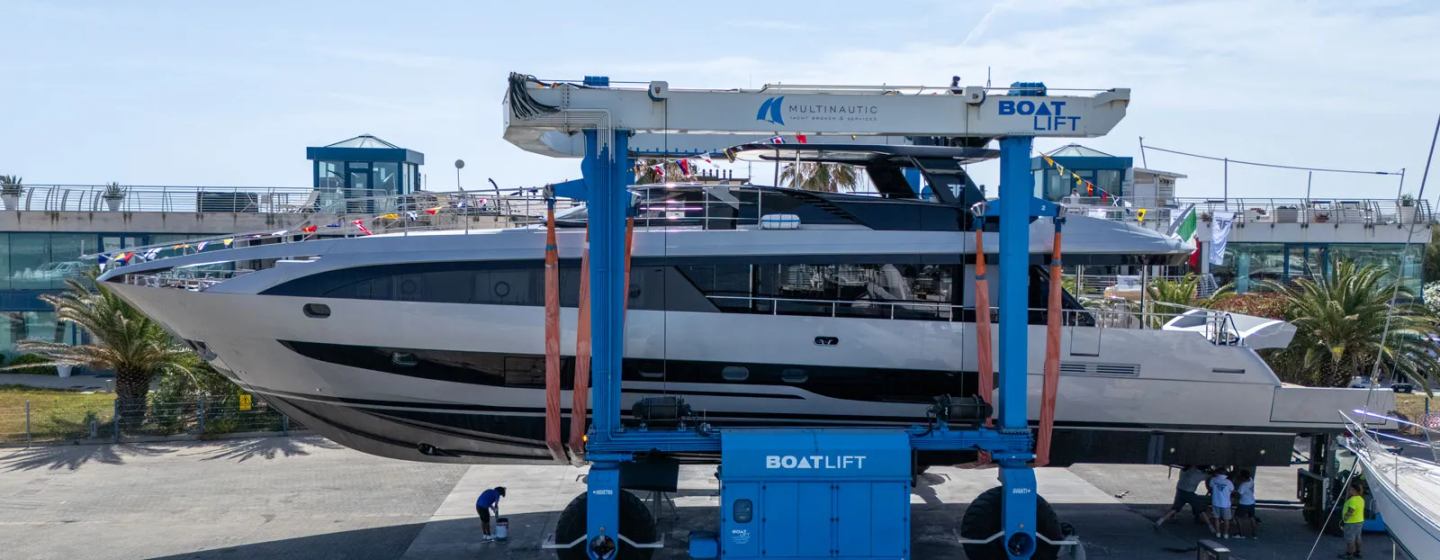 Inaugural Filippetti 100 superyacht launched in Italy photo 1