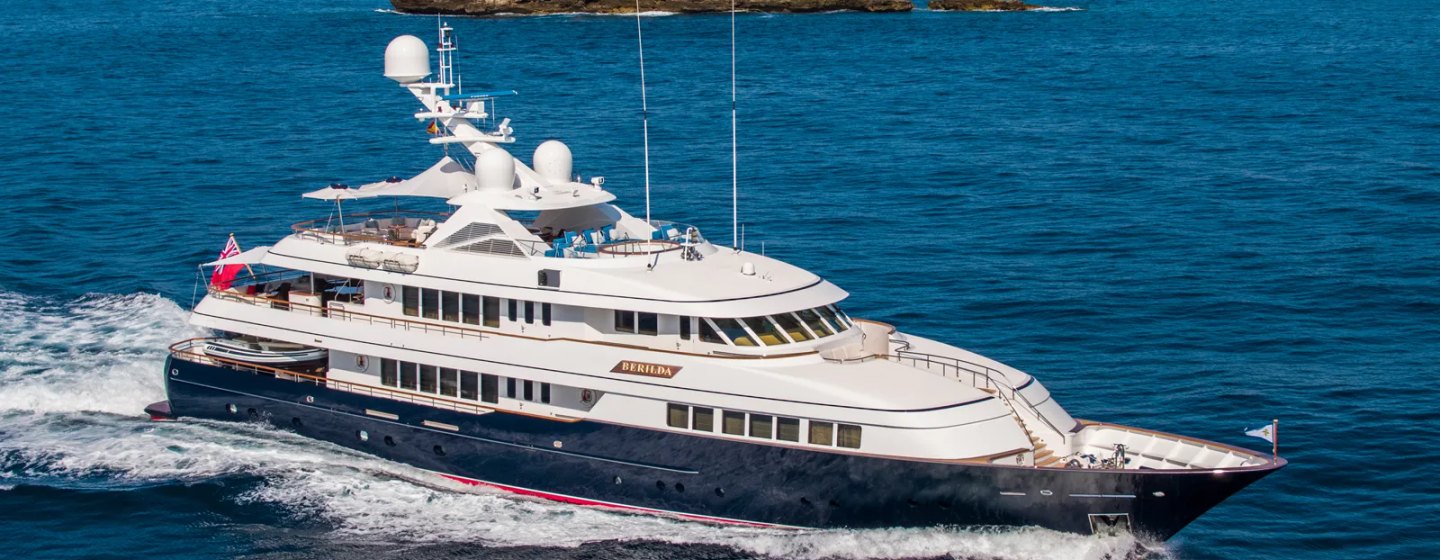 Superyacht Berilda under way