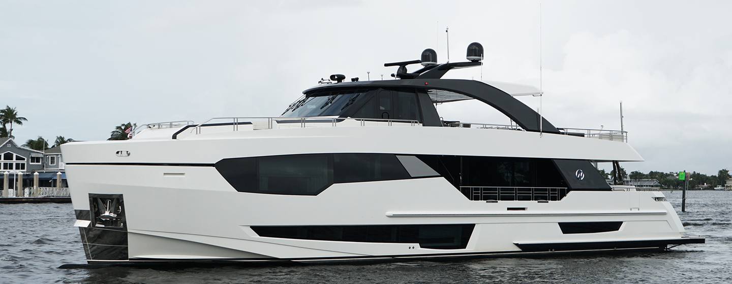 Ocean Alexander 28R Open Yachts, Example 1