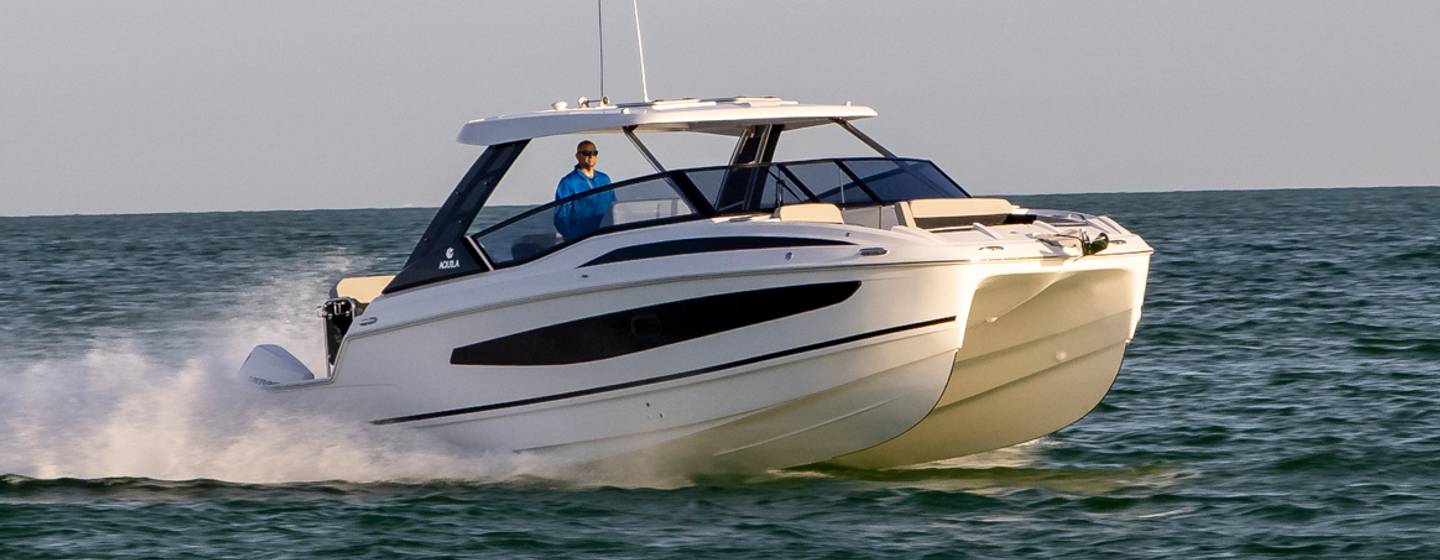 Aquila 32 Sport Powercats, Example 1
