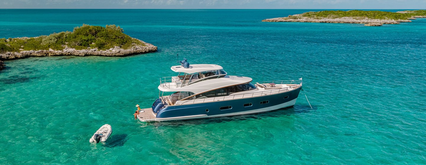 Riviera Belize 66 Daybridge Yachts, Example 1