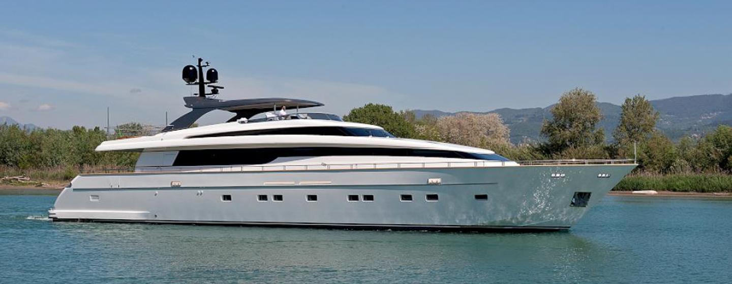 Sanlorenzo SL108 Yachts (2005 - 2013), Example 1