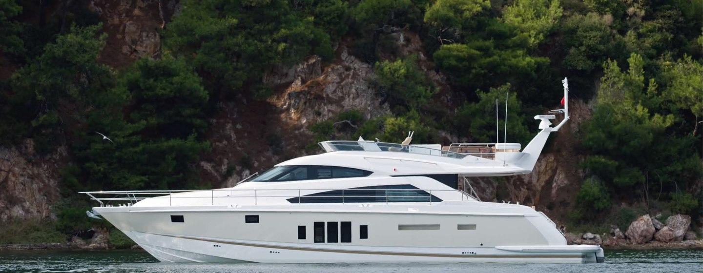 Fairline Squadron 58 Yachts (Gen 2, 2010 - 2013), Example 1