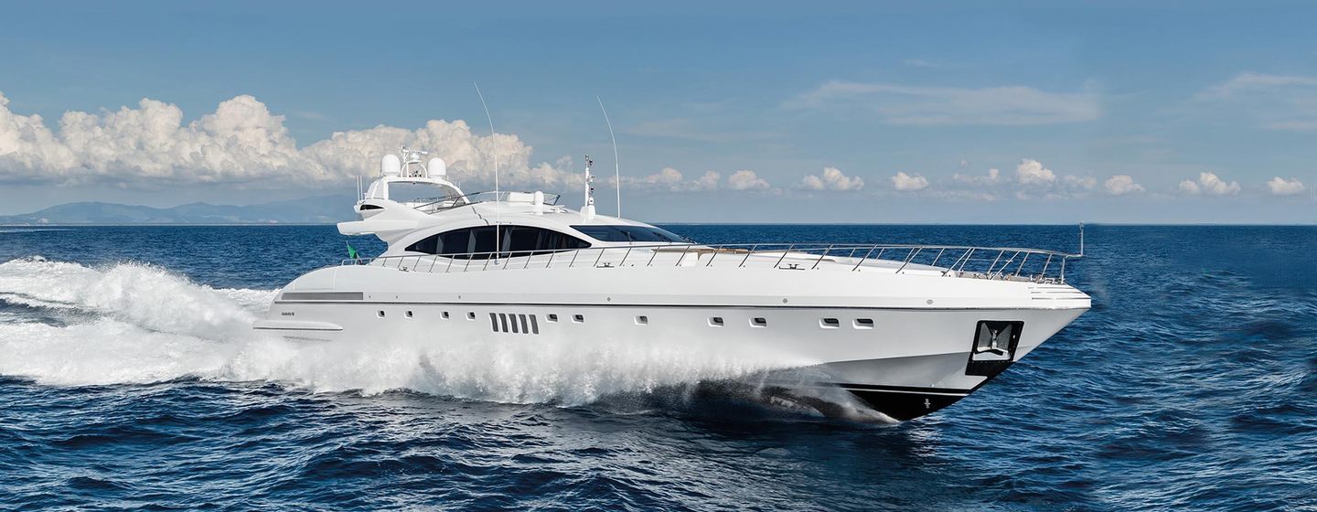 Mangusta 132 Yachts (2015 - 2020), Example 1